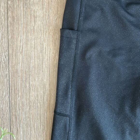 ((3 PIECE)) ZYIA ACTIVE BUNDLE SIZE 12/LARGE EUC- 2 LEGGINGS AND LS SHIRT - Picture 4 of 13